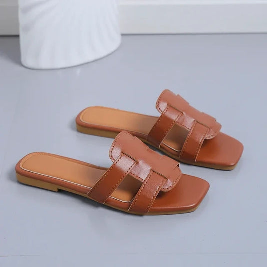 2024 New Summer Women's Slippers Roman Fashion Designer Flat Sandals Latex Soft Sole Shoes Female Breathable Beach Flip-flops